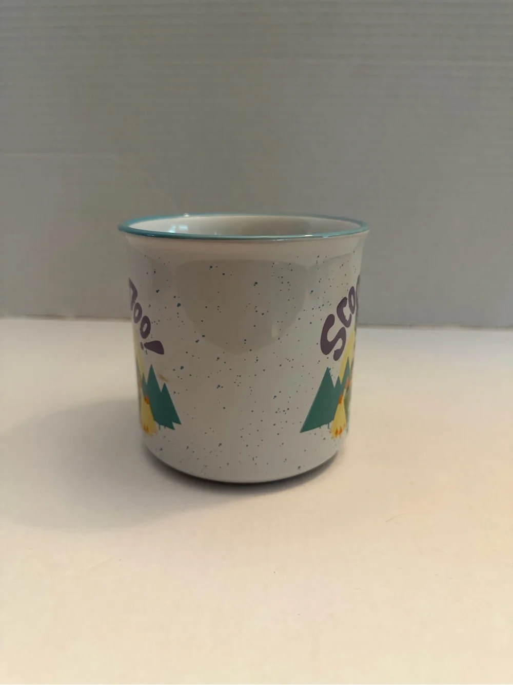 Ceramic Scooby-Doo coffee mug.